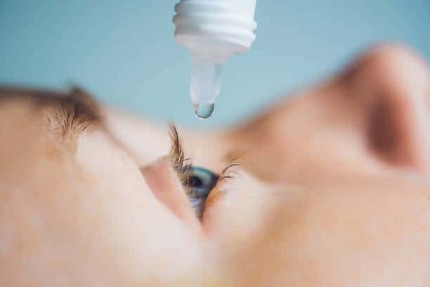 Eye drop solution for eye dryness